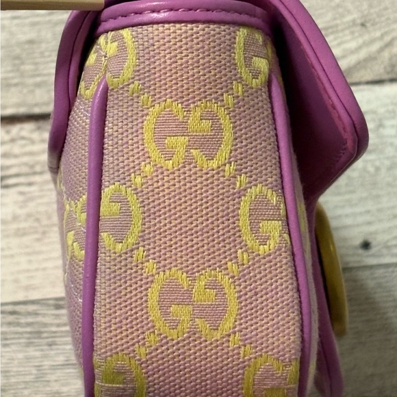 đź’Ż Authentic Gucci Super Mini Marmont Pink and Gold Women's Bag - Picture 5 of 12